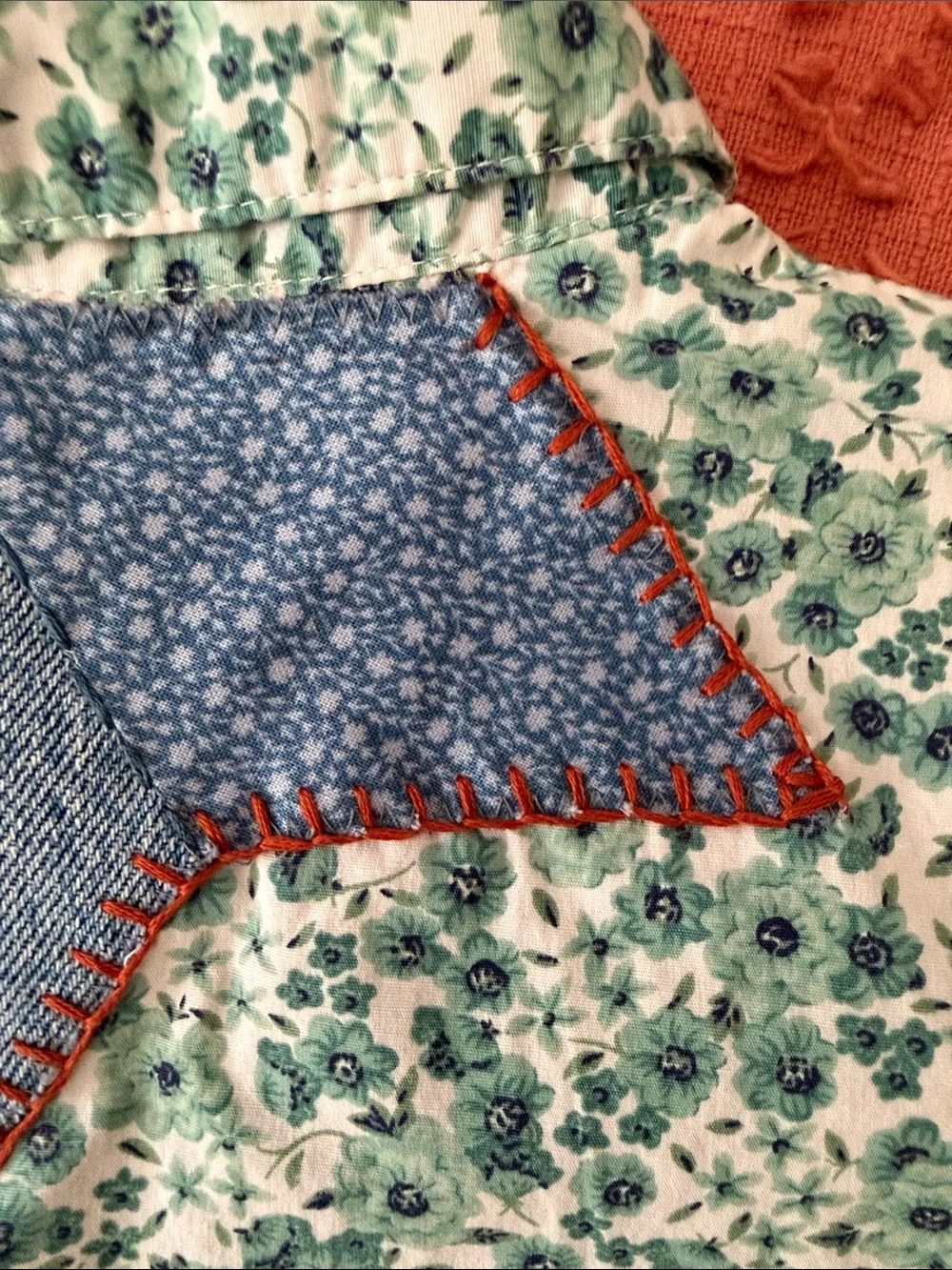 Applique and hand embroidered western star patchwork cotton tank - Picture 8 of 10